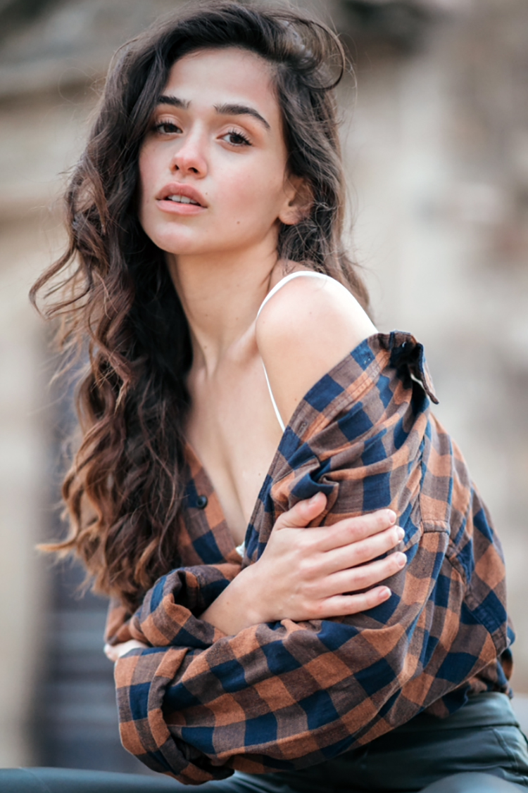 Female Model - Angie  - Fort Lauderdale - Miami - South Florida - Palm Beach - Las Olas Models and Talent Ft. Lauderdale - 12